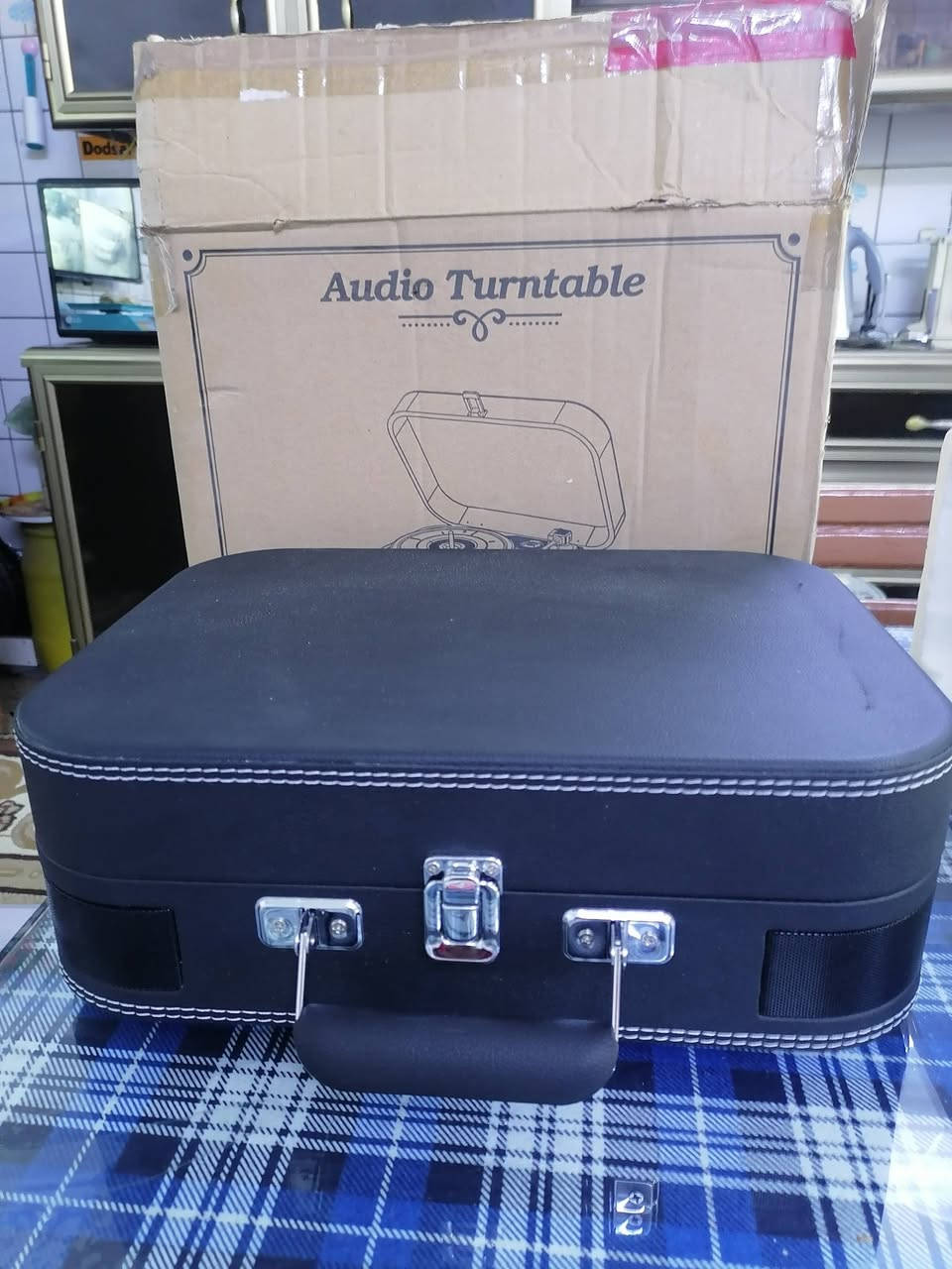 كرامافون MP3 راديو بلوتوث USP يوجد مشكله في الصوت ناصي السعر ٣٠ الف


**إذا كنت صاحب هذا الإعلان وتريد حذفه لأي سبب، رجاءا أرسل رسالة إلى الدعم الفني**