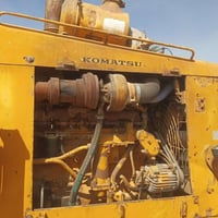 كوماتسو موديل 97 جاهزه للعمل بدون نقص محرك سوبر مكفول محرك مافتوح شركه...