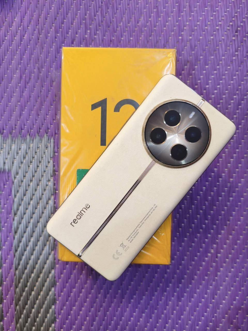 السلام عليكم ريلمي 12برو
ذاكره 256 جهاز حلوو نضيف 
بي بس هاي كسر بل شاشه من فوك 
ما معثر على لمس باقي كله نضيف
ملقات بس كارتون سعر 250 مكاني ميسان العمارة


**إذا كنت صاحب هذا الإعلان وتريد حذفه لأي سبب، رجاءا أرسل رسالة إلى الدعم الفني**
