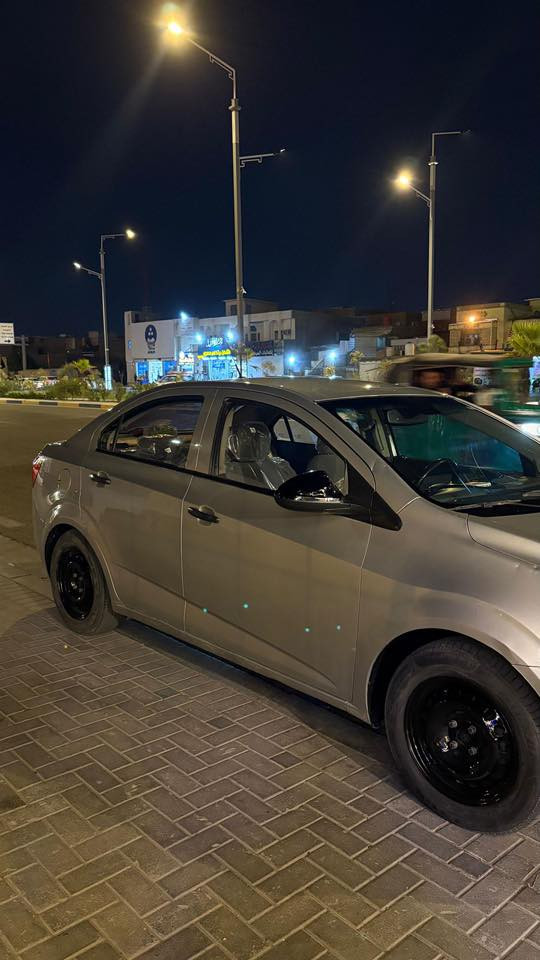 سلام عليكم شفر ليت سونك مديل 2012 السياره جاهزه ما بيه اي انقص او اي مشكله تخم تاير جديد حداديه جديده مكينه 1800 قبل شهر مشدوده السياره بيه قطعتين صبغ والباقي كفاله من نحايه مكينه وبدي سنويه لل 28 السعر 72 وقابل لل تفاوض ***********
