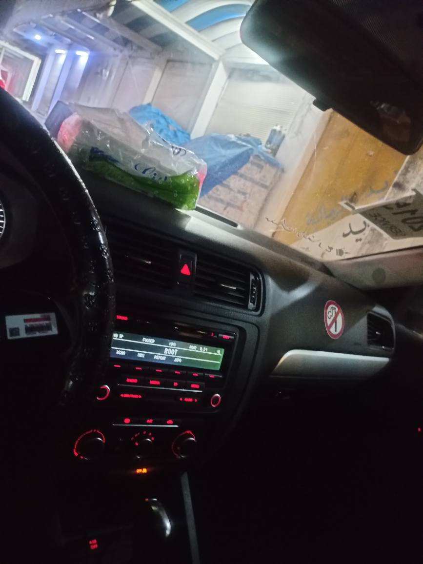 سيارة جيتا ٢٠١٤ للبيع 
فقط قطعة سبخ
كير ومحرك شرط 
صورة لسونار مرفق مع الصور 
عنوان /اطراف اربيل
 *********** موصل, نينوى
