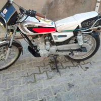 دراجه البيع سيفان موديل 25 وراق سكنر سعر 550 وبيها مجال الاستفسار 0782...