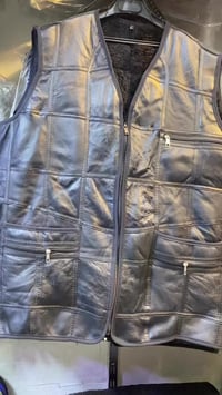 جلد طبيعي • ملابس جلد • ضمان