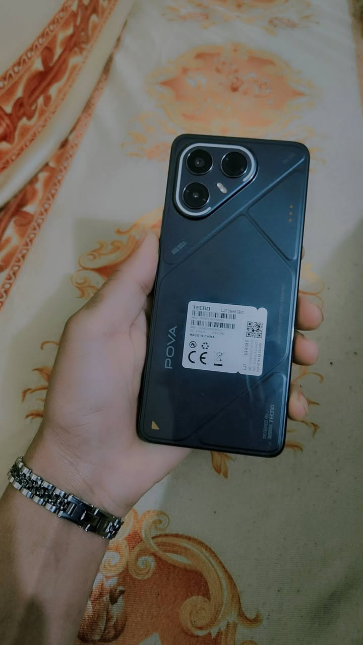 جهاز البوفا سفن الترا جهاز فول نضافه ومامستخدك اقل من شهر الجهاز غراضه كامله وفول مواصفات بسعر مناسب بس 380وبي مجال شراي اتصل على رقم ,*********** أو رسل خاص بيع مستعجل حيل وبسلامتكم
