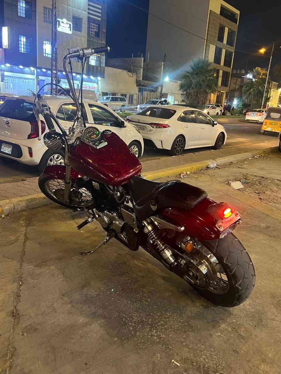 سلام عليكم

هونده شادو سلاشر 400cc
دراجة بلادية ونظيفة، المحرك ممفتوح أبد.
ناقصها أشاير أمامية 

 الموقع: بغداد – الحرية الثانية
 رقم الهاتف: ***********

السعر: 1,650,000 بيها مجال بسيط للشراي
