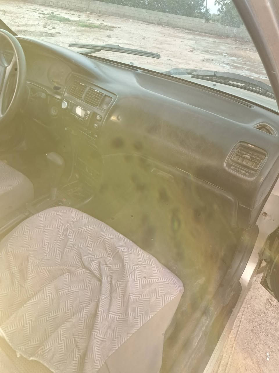 للبيع كورلا ١٩٩٣ سياره جارده بدون صبغ ومعجون مكينه مشروطه جديده دشبول يسرى السياره محوره تحويرته حلوه كلش كأنما يسرى المكان واسط  سنويه جديده رقم انكليزي بغداد*********** الخاص مفتوح واتس أيضا اتصال مفتوح
