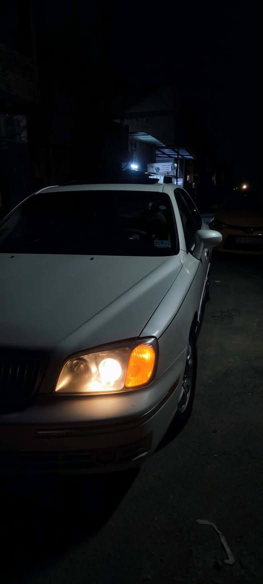 وين الجنايه وين اليحبون المختلف جبتلكم سياره مختلفه vip  سياره هونداي كراندر(xg350)  فول مواصفات 
موديل ٢٠٠٤ 
مكينه ٣٥٠٠
سياره فول مواصفات :
تبريد شغال قطعتين 
كير جديد 
مكينه جديده 
صدر جديد
حساسات 
شاشه 
فتحه سلايت 
كشنات كهربائي 
تدفئه كشنات 
داخل جلد 
ميموري وضعيات قياده جلوس
والاهم السياره بيها (منضومه غاز ) ٦٠ لتر  
مري كهربائي وحساسات 
 السياره كلش راقيه 
السياره بيها قطع صبغ وانضربت عندي جاملغ ايسر ورجعته بارد وماصابغه بعدني 
مكاني بغداد مدينه الصدر *********** 
السياره عارضها 68 وبيها مجال
