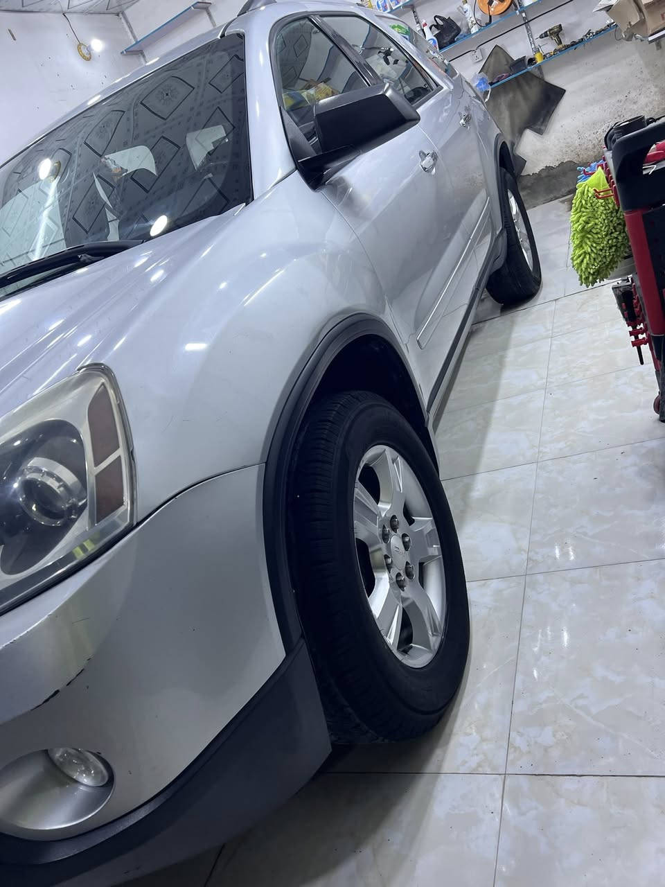 السلام عليكم
GMC اكاديا 2011 
بغداد بأسمي تحويل 
امريكي ضرر تقرير + صبغ اقل شبر 
سياره احله من صور عائليه 
6 سلندر 
7 راكب 
3 قطع تبريد 
جاهزه تبريد تخم تاير حداديه 
السعر / 105 
العنوان ناصريه مركز حي الحسين 
***********
