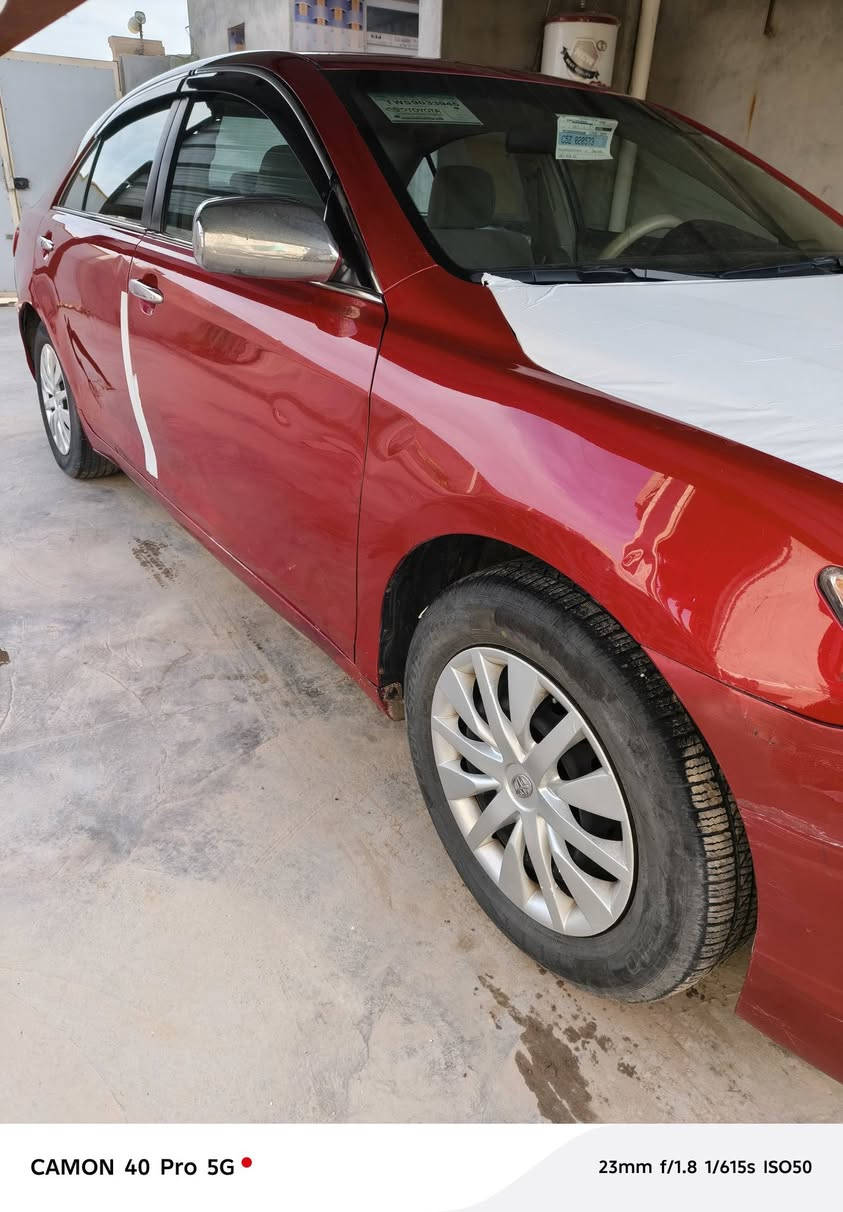 السلام عليكم
كامري 2009 رقم بغداد مشروع وطني وارد امريكي ضرر قطعة واحدة فقط محرك ينقص قليل صدر 80% تحويل مباشر السعر 86 ورقة 
للأستفسار إتصل على الرقم 
***********
