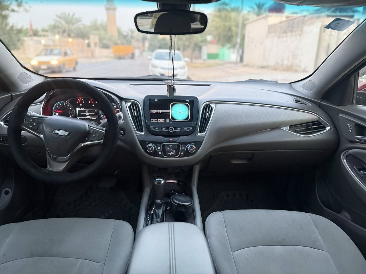 السلام عليكم ماليبو 2018 LT
حادث فقط بنيد وتبديل  ايرباك فقط استيران 

كير ومكينة كفالة 
للعلم رقم انكليزي الجديد 
مكان بغداد 

السعر 105 وبيهة مجال 

***********
