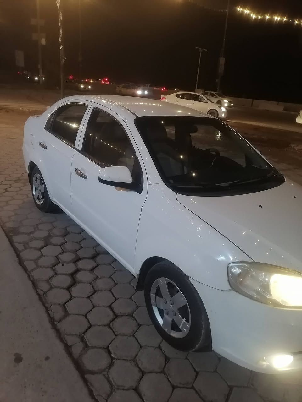 افيو خليجي مديل 2009 خصوصي رقم نجف السياره بيه جاملغ امامي بدون ضربه كفاله من الضربه فقط جاملغ وباقي كفاله عامه كير مكينه حداديه كوله جديد مكينه1400 كيراوتو تبريد شغال سنويه 27 مكان السياره نجف مكتب الرشيد السياره جاهزه علخير مصفره غرامات السعر ب73 وبيه مجال بسيط الاستفسار ***********
