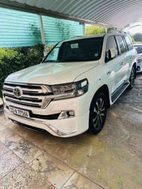 لاندكروزر • ٢٠١٧ • كفاله عامه