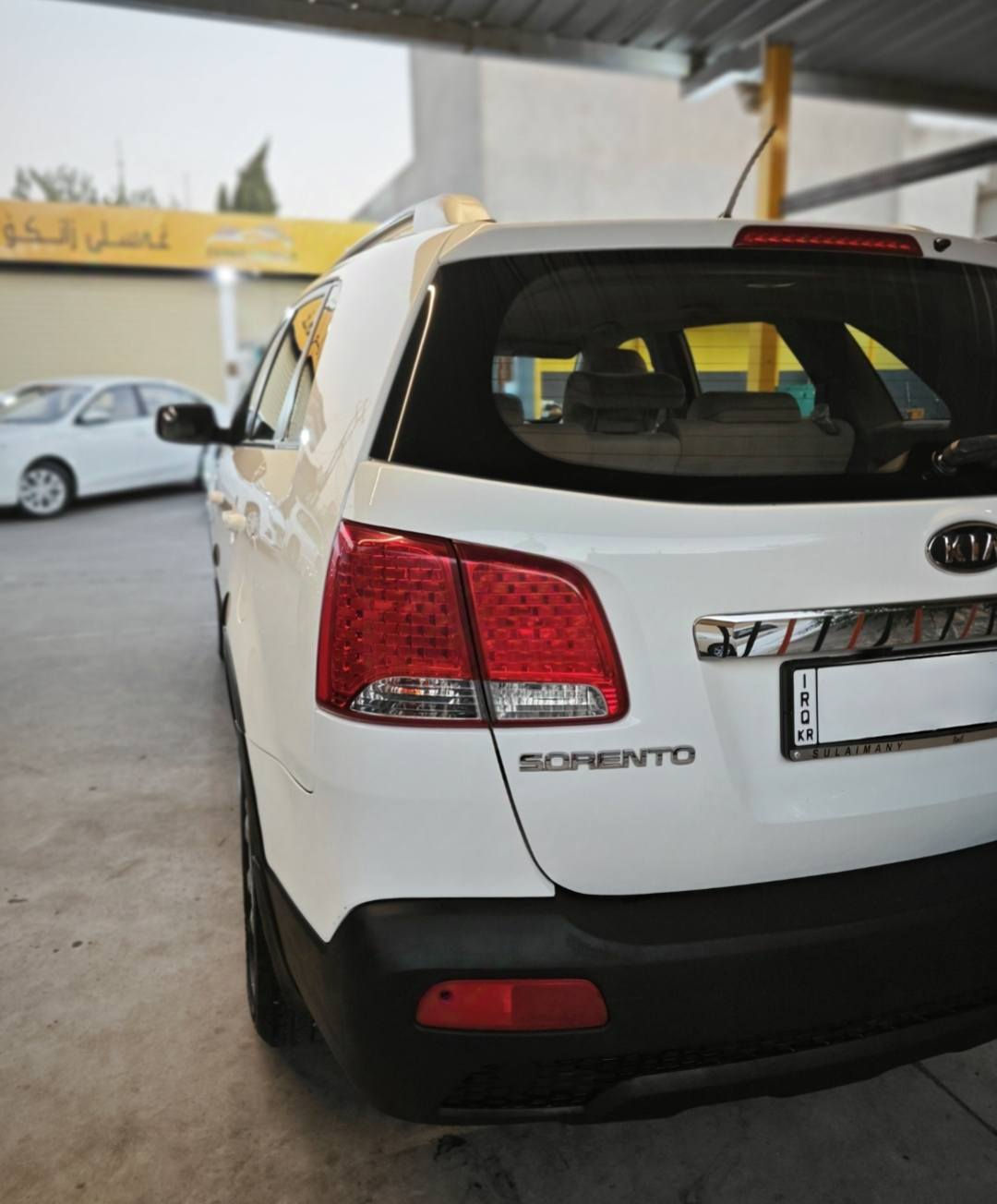 عربي
سيارة كيا سورينتو 2011 (160.000km)سبع مقاعد ابيض لون بيكه به ابيض اللون 
علي شركة. بيكه به على الشركه
كاميرا غلفيه باقي علي شركة محرک غیر مفتوح و مسحوب من شرکة سفر كيلومتر و سنوية نافذة لغاية 2029 سعر ۱۷۵ ورقة
 للاتصال ***********
كوردی
کیا سۆرینتۆ 2011 (160,000 کم)، حەوت کورسی، سپی ڕەنگی کوشن بێجی، لەسەر شەریکە هەموو شتێکی ماوەتەوە مەکینە نەکراوەیە وە بە سفری ڕاکێشراوە سەنەوی تازەکراو تاک و 2029 کامێرای دواوەی هەیە 
نرخ 175 وەرەقە
 بۆ پەیوەندیکردن بە ژمارە تەلەفۆنی *********** السليمانية, العراق
