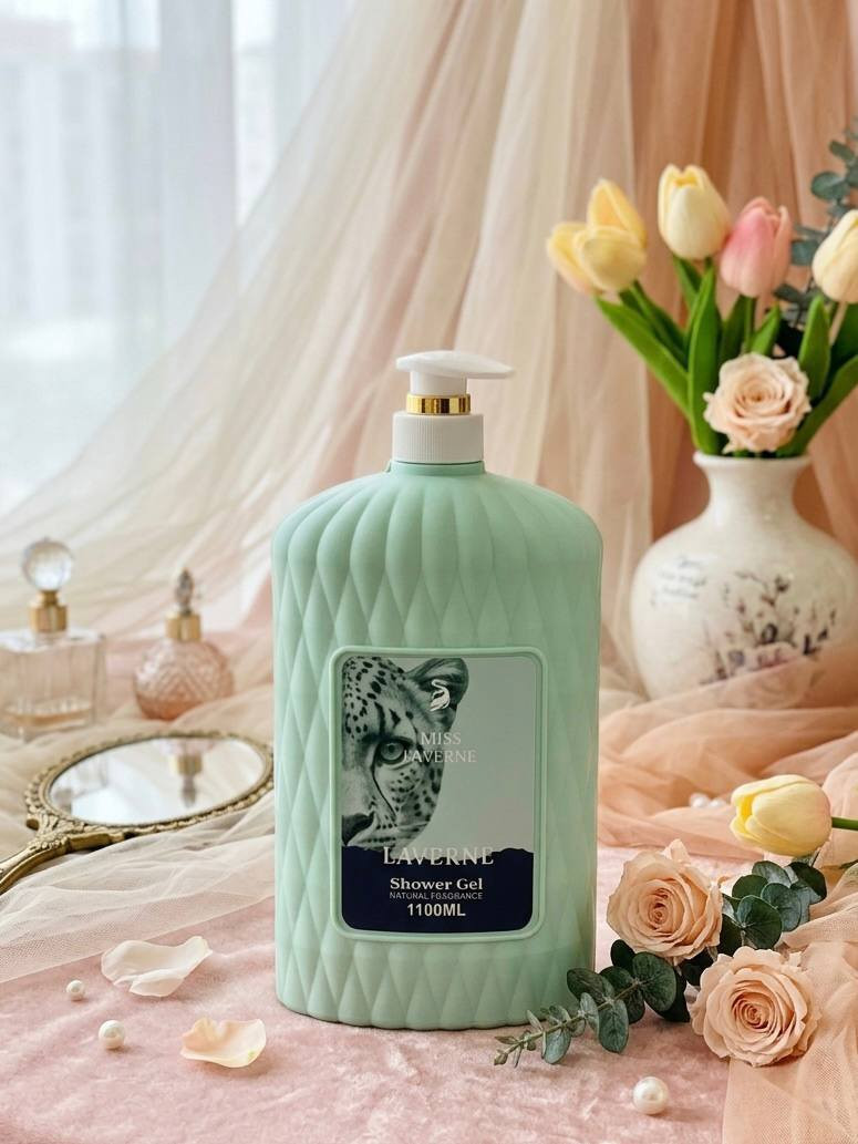 وصل شاور الاستحمام الشهير😍

شاور جورجينا (مس لافرين) بكل أنواعه المميزة ✨

▪️حجم عملاق 1100 مل يعني كيلو و100 تخيلي شكد يطول عنج 
▪️ريحة فوّاحة تبقى بالجسم لفترة طويلة 🐆

▪️يرطب ويعطر البشرة بنفس الوقت 💦🌸
▪️مناسب لكل أفراد العائلة

متوفر بـ ٤ روائح:
🔹الأخضر
🔹الأبيض
🔹الوردي
🔹البنفسجي
سعر القطعه 15 الف 
توصيل جميع المحافظات 4 الاف 
#كوزمتك #عناية_بالبشرة #منتجات_تجميل #مكياج #توصيل_سريع #محافظات_العراق #بيع_اونلاين #بنات_العراق #تسوق_الكتروني #أوركيد


**إذا كنت صاحب هذا الإعلان وتريد حذفه لأي سبب، رجاءا أرسل رسالة إلى الدعم الفني**