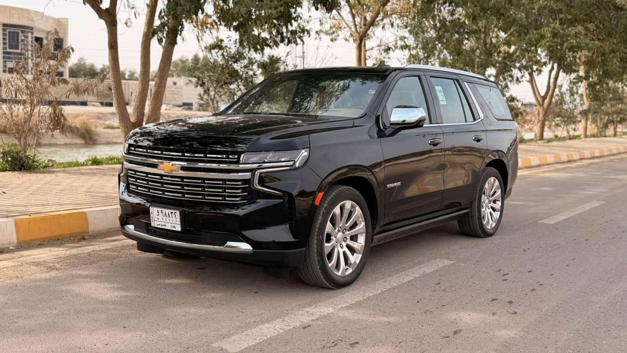 سلام عليكم 😎🔥بيع فقط 
تاهو بريمير 2023 خليجي وكالة المنصور 
رقم بغداد سنويه ب اسمي تحويل مباشر ب اسم المشتري 
عداد المسافه ٤٠ الف KM على وضع الوكاله 
كفاله عامه 
عليها تغليف كامل 
مواصفات فول ١/١🔰
جكات 
داتاشو كبير 
5 كامرات 
علامة ضوء القمر 
5 بصمات 
صندوك ذكي
تشغيل بعد 
محرك 8 سلندر  5300
لايت زنون اصلي 
ثلاجه
شاحن 
لد امامي 
جنطه كهرباء 
ستيرن ذاكره 
كشن خزن 
رادار 
نقطه عمياء 
اشاره بلمري 
مري شفط 
بانوراما 
ويل كروم شجره 
كشنات كهرباء 
حساس امامي خلفي 
كشنات جلد 
كشنات الخلفيه كهرباء 
تحكم ستير 
تحكم بريك وبانزيان 
جامه الخلفيه كهرباء برمونت تنفتح 
كشن تدفئه تبريد 
كشنات الخلفيه تدفئه تبريدد
وباقي الموصفات المعروفه البريمير 
 السعر ٥٩٠ وبيه مجال
 📍 مكان السياره / صلاح الدين بلد يثرب الرقم ***********
