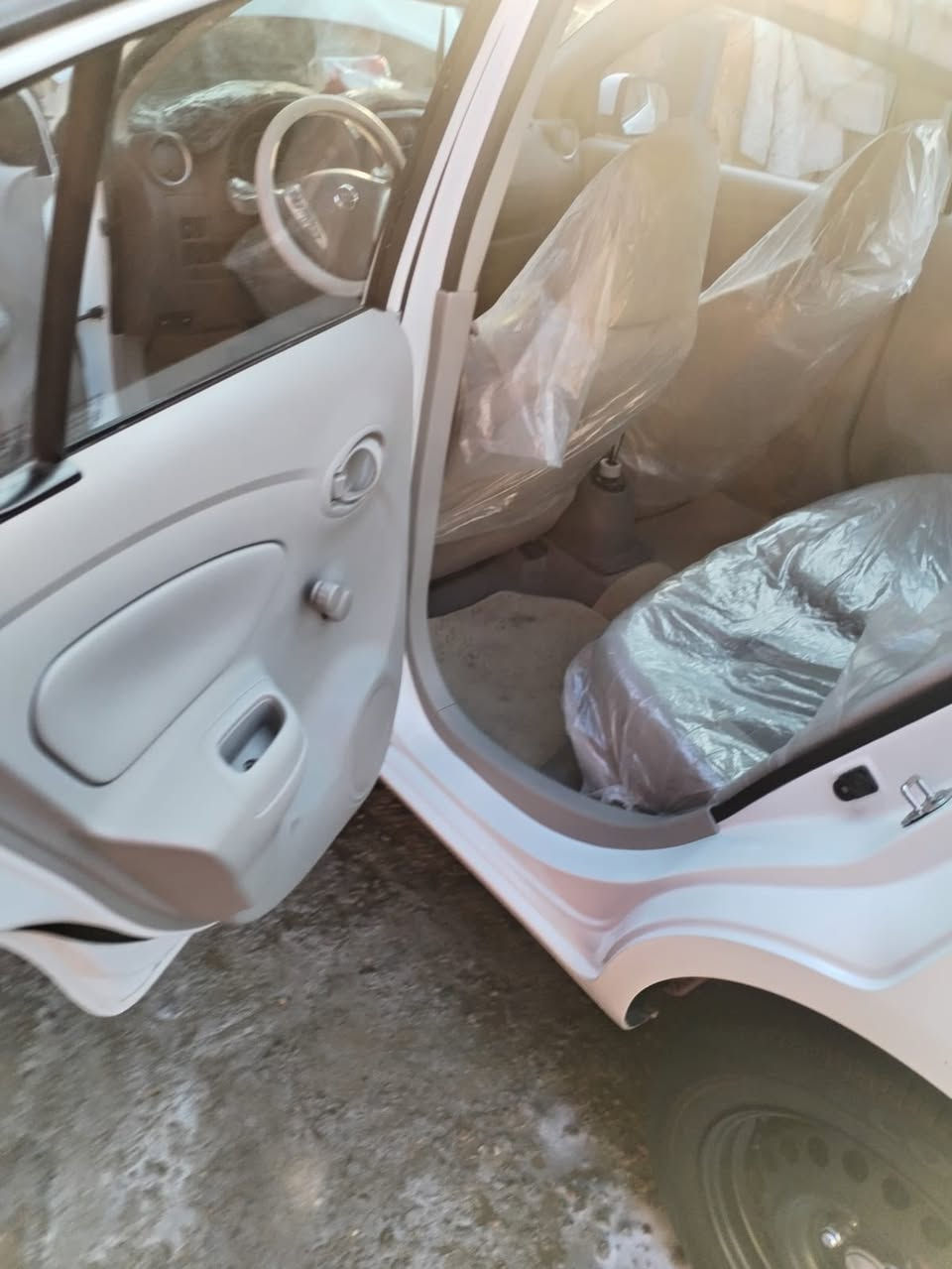 سلام عليكم نيسان صني  مديل 2024 هندي كفاله عامه  من زلخ  بأسم الشركته نور البصره 
ماشيه 39 مال بيت سياره جديده معناه كلمه  مكان سياره البصره ابو الخصيب  سعر بلاش وبي مجال تواصل ***********
