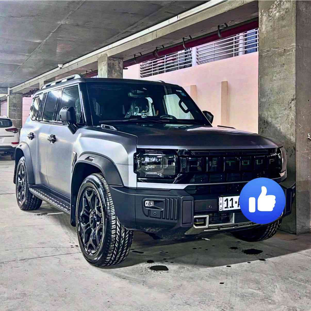 من رخصة الادمن 
للبيع جيتور تي تو رصاصي طافي 
داخل زيتوني 
بعدهه ماشاء الله على حال الشركة تحت الضمان 
ماشية ٢٠ الف فقط
اضافه كماليات على السيارة
سعر 270$ ورقة 
وبيهه مجال بسيط للشراي
المكان بغداد  
***********
واتس اب
