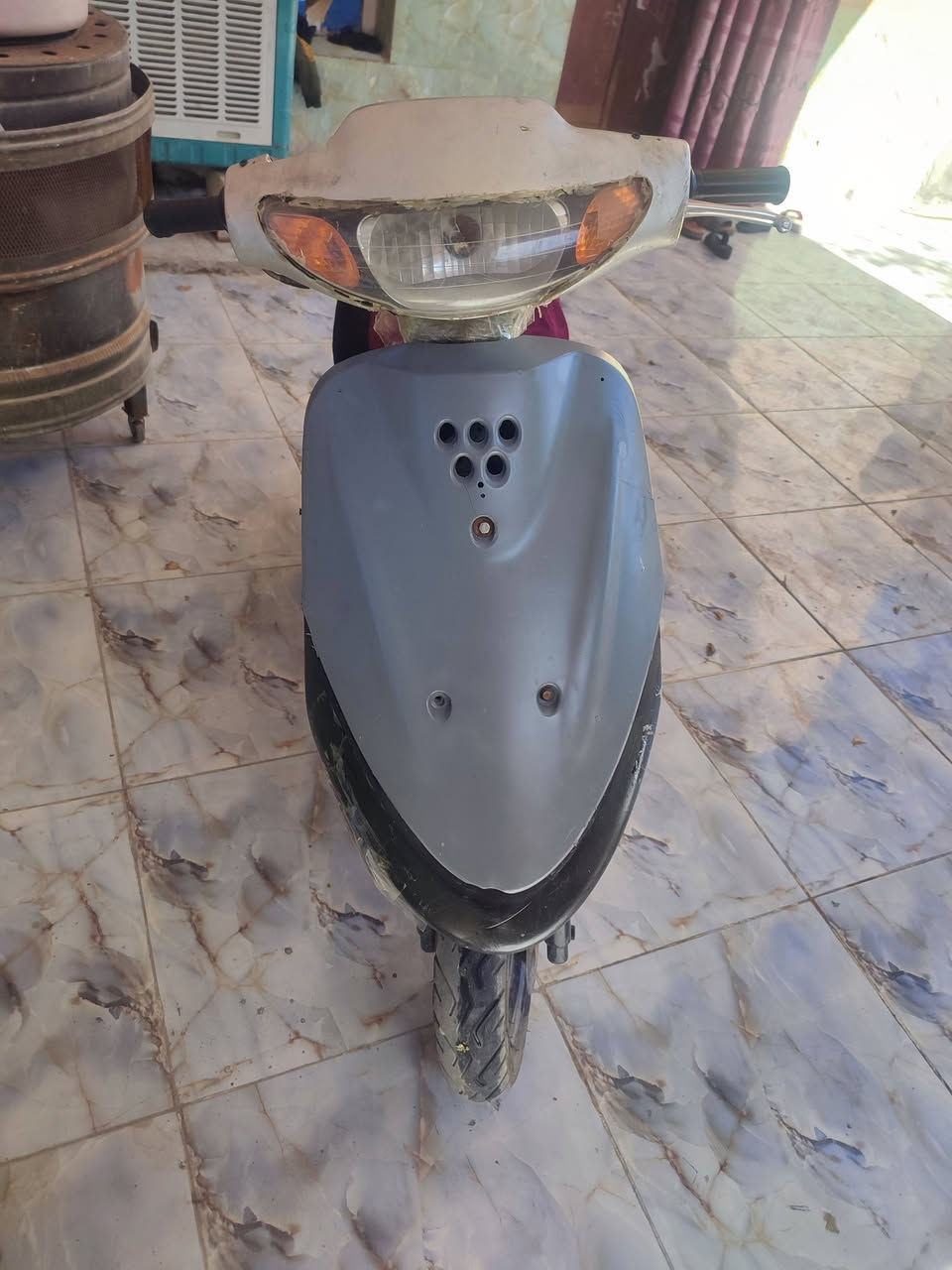للبيع مرات تشتغل ومرات طنگر من الكابريته دراجه حلوة مال روحه رده بس كابريته عوزه  
سعر 125 وبيها مجال لليشتري


**إذا كنت صاحب هذا الإعلان وتريد حذفه لأي سبب، رجاءا أرسل رسالة إلى الدعم الفني**