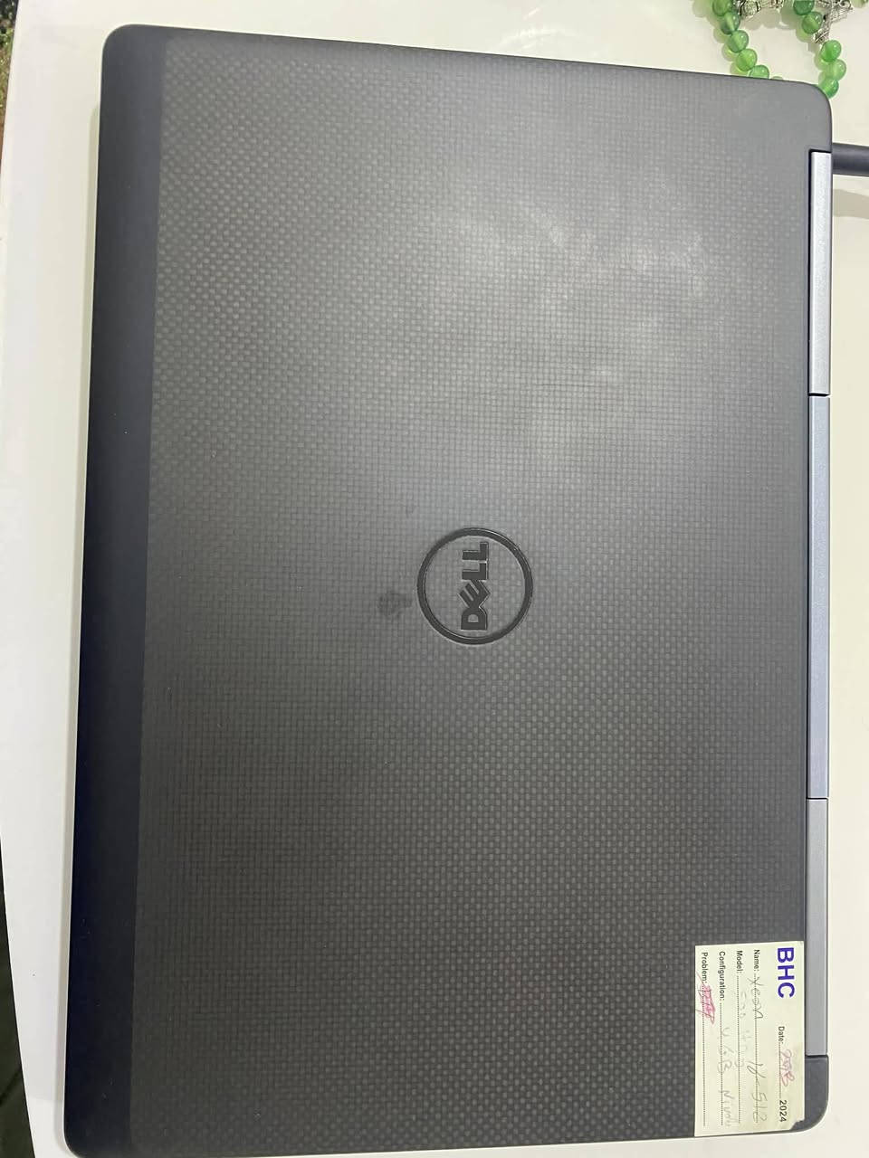 ✨ للبيع: وحش الأداء Dell Precision 7510 Workstation ✨

🔹 المعالج: Intel Xeon E3-1535M v5 – قوة خارقة للمهام الثقيلة  
🔹 الذاكرة: 16GB RAM – سرعة وسلاسة في كل البرامج  
🔹 التخزين:  512GBSS + SSD 512GB – انطلاقة سريعة ومساحة كافية لملفاتك المجموع 1000GB  
🔹 كرت الشاشة: NVIDIA Quadro M2000M 4GB – مثالي للتصميم، المونتاج، والهندسة  
🔹 النظام: Windows 11 Pro – أحدث إصدار مع ميزات أمان واحترافية  

💼 هذا الجهاز مخصص للمحترفين: مصممين، مهندسين، مبرمجين، أو أي شخص يحتاج قوة workstation حقيقية.  
⚡ الأداء عالي، التحمل ممتاز، والجهاز جاهز يرفع إنتاجيتك لمستوى جديد.  

📌 السعر مناسب جدًا مقارنة بالمواصفات   
📲 للتواصل على الخاص أو الكومنت.


**إذا كنت صاحب هذا الإعلان وتريد حذفه لأي سبب، رجاءا أرسل رسالة إلى الدعم الفني**