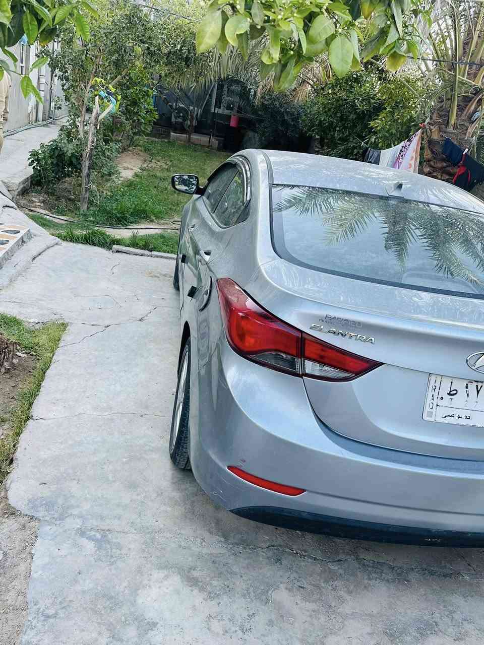 السلام عليكم النترا ٢٠١٥وراد امريكي ضررها بس دعاميه الخلفيه بدون اي حادث بيها قطعتين صبغ اثر اجراد السونار مرفق مع الصور مكينه٢٠٠٠كير مكينه مكفوله صدر خلفي امامي جديد تخم تاير جديد سياره ليبل واحد عنوان ديالى بعقوبه
السعر 105$وبيه مجال 
***********
مكلف بالنشر الاتصال ع صاحب الرقم
