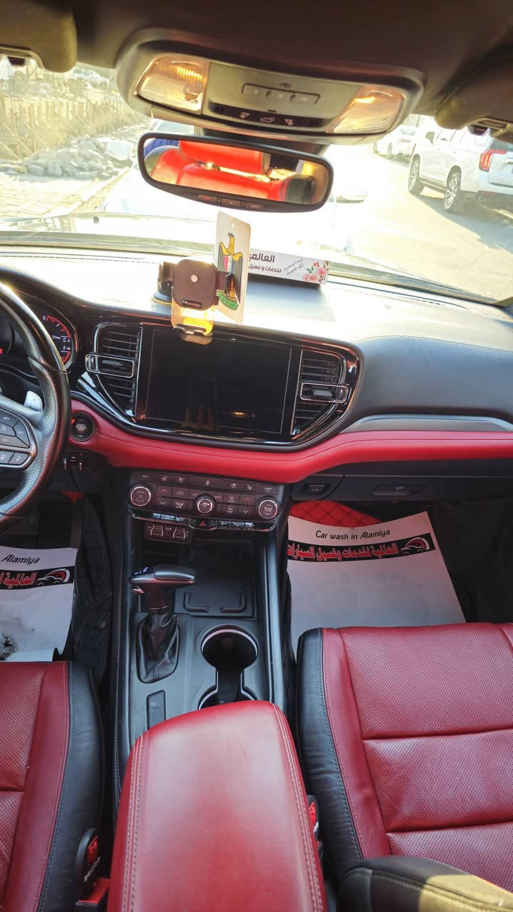 دورنكو 2021 كلين تايتل كفاله عامه من كلشي
بيع فقط رجا

رقم السيارة : مرقم شمالي بسمي 

موقع السيارة : البصره الحكيميه 

نوع السيارة : دوج دورنكو 

موديل السيارة : 2021

المسافة المقطوعة: 43 الف  

محرك RT 5.7

مقاعد جلد احمر وسود بلادي

مواصفات:

فول فول مواصفات عده الفتحه فقط

بصمة تشغيل 

بصمة ابواب 

كشنات جلد كهربائي 

كشنات خزن وضعيات 

كشنات تدفئة وتبريد 

كشنات خلفية تدفئة 

تدفئة ستيرن 

ستيرن كهربائي 

شفتات ستيرن 

رادار امامي 

رادار خروج عن المسار 

رادار نقطة عمياء 

رادار خلفي 

زر فول ويل 

وضعيات قيادة (eco) (sport) 

مقاعد VIP 

شاحن وايرلس 

دفع رباعي 4*4

صندوك كهربائي 

تشغيل عن بعد 

تبريد 3 قطع 

شاشة كبيرة 

نظام سحب مقطوره

نظام ملاحة خرائط 

مانع انزلاق 

حساسات خلفية أمامية 

لايت زينون LED

مدخل AUX

اوتو ستوب توقف ذاتي 

 

ملاحظات: السيارة مكفولة جديدة ما شاء الله عليها بالعآفية على يآخذهآ ويرزق الجميع بوحدة نفسها 🤲

السعر 340 

للأستفسار 

***********
