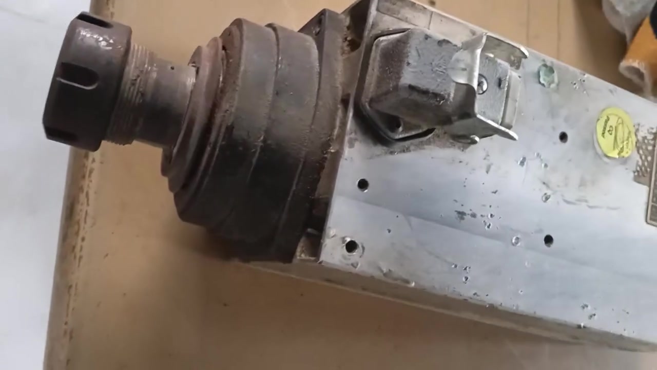 سبتدل مكينه cnc للبيع شغال
مكاني كربلاء 
***********
