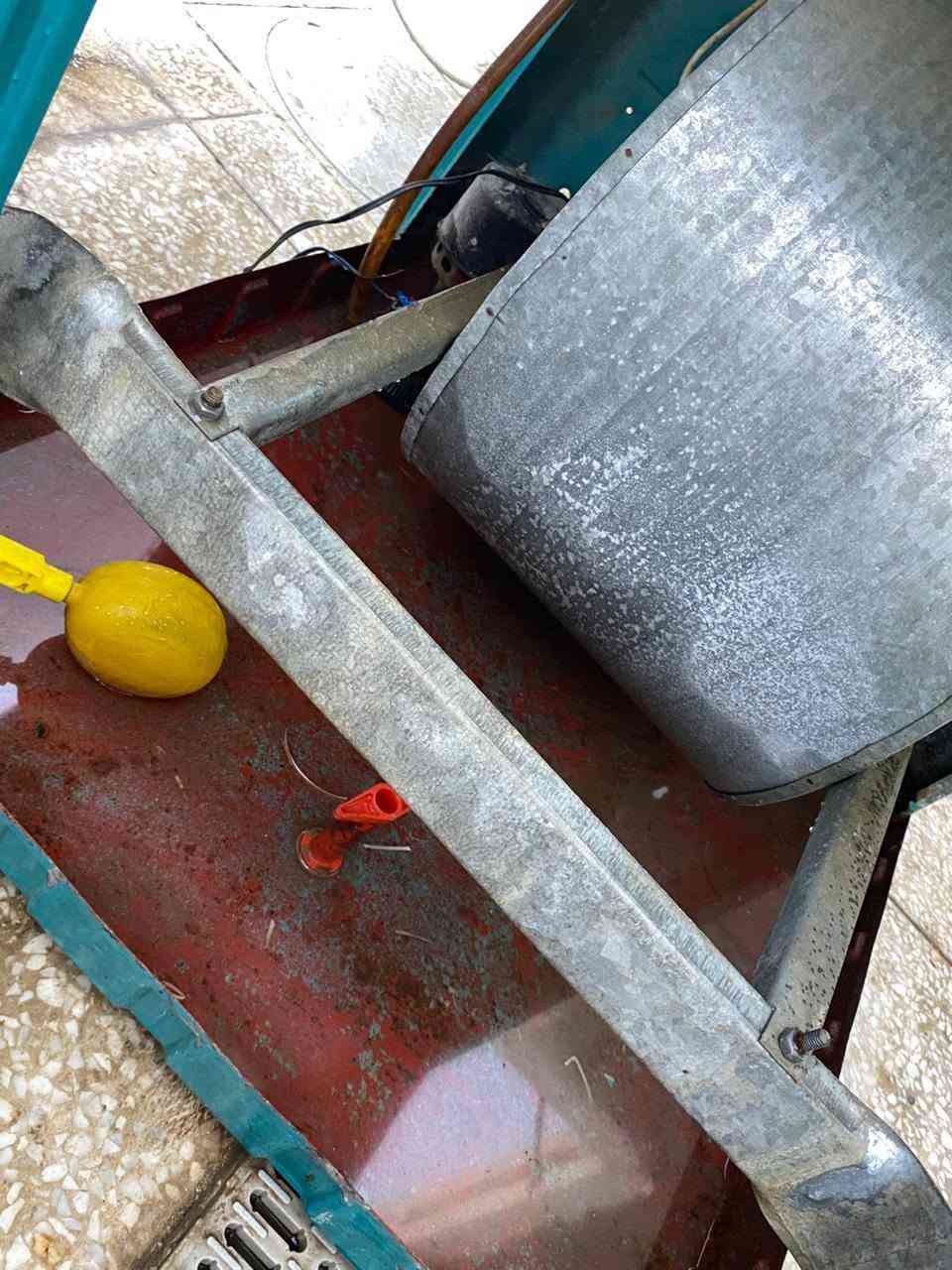 مبردة برڤاب ايرانية للبيع
نقص ماطور فقط
كشرها نضيف جدًا ستخدام كم شهر
سعرها 70 وبيها مجال
مكاني بغداد المحمودية 
للأستفسار اتصل ***********
