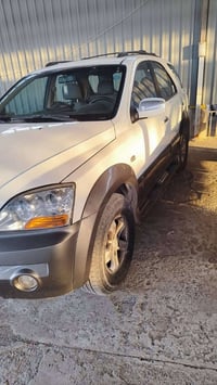 🚗 للبيع سيارة موديل 2004 🚗  🔹 شرط: جيد جداً 🔹 مكينة وكيير بحالة ممتازة...