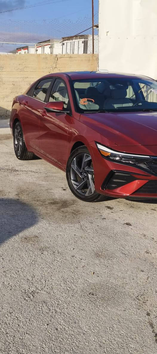 النترا ٢٠٢٤ فول مواصفات  ماشيه ٤٣ الف سياره  فول واحد عله واحد مكاني بغداد المدينه السعر ١٥٥ الاستفسار  ***********
