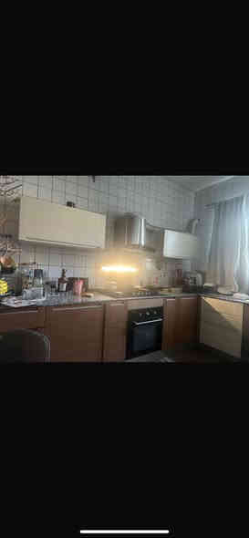 سلام عليكم كاونتر نضيف جدا خشب ام دي أف أمريكي تواصل حاص سعر مناسب ***********
