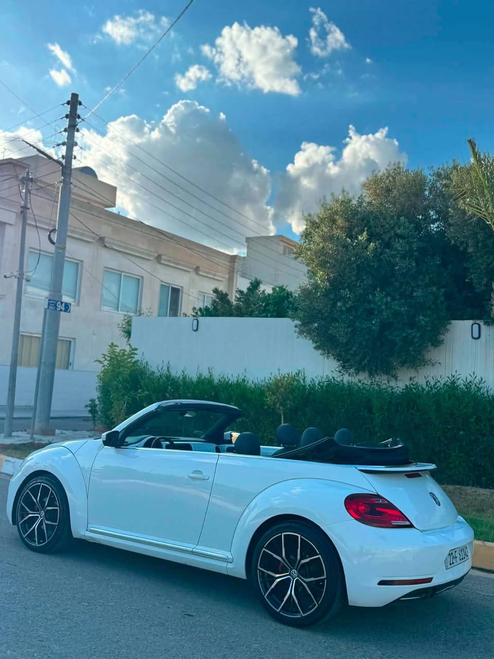 ٢٠١٩  قبت ماسفات سياري جديد 
ثلاث و نص قطعة سبوغ بدون /ايرباك بدون داخل/ ماشية ٦٥ ميل 
سحر ١١٣ شویە مجال
***********

بیتل ٢٠١٩ قپات مواسەفات ٣ پارچەو نیو سبوخ بەبی ژۆری 
بەبی ئیرباگ حادیسەی زۆر خەفیفە ٦٥ مایل رۆشتیە گیر مەکینە بە شەرت تەحویل بەناوکردن بە شەرت 
سحری ١١٣ کەمەک مەجال 
*********** أربيل, العراق
