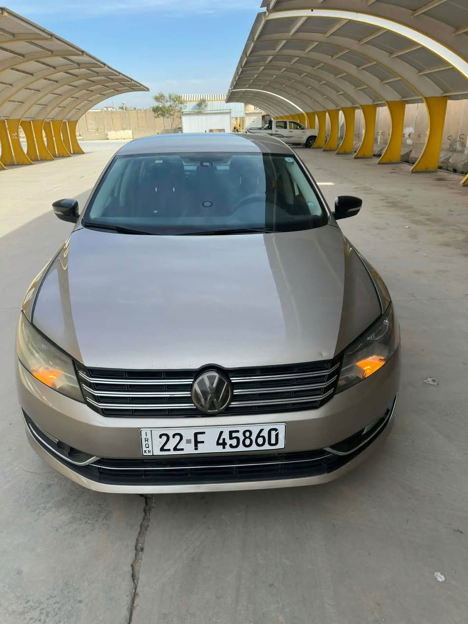 باسات خليجي 
موديل 2015 
بيها قطعين بخ  فقط بدون ضربه 
سباره بدون نواقص جاهز من كلشي 
كير محرك شرط 5 بستن 
سياره مال بيت بسمي سياره تحويل ثاني يوم 
مكان سياره كركوك 
سعر 142 وبي مجال بسيط 
للستفسار اكثر خاص او اتصال 
*********** كركوك, العراق
