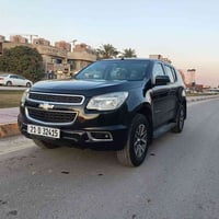 شوفليت تراب • ٧ راكب • فور ويل