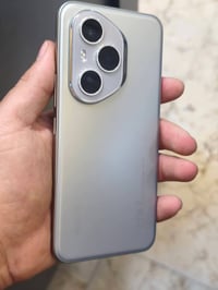 هونر ٤٠٠ برو • رام ١٢ • ذاكرة ٥١٢