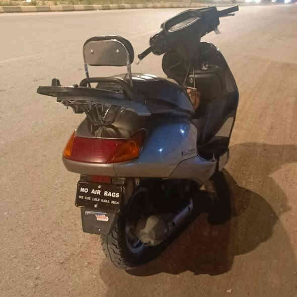 السلام عليكم
سبيسي ياباني رمبه لبيع
مكفوله كفرات اصليه ام لختم
برغي ممفتوح بيه دراجه حلو لون سلفر
سعر مليون 50 قفل
***********
