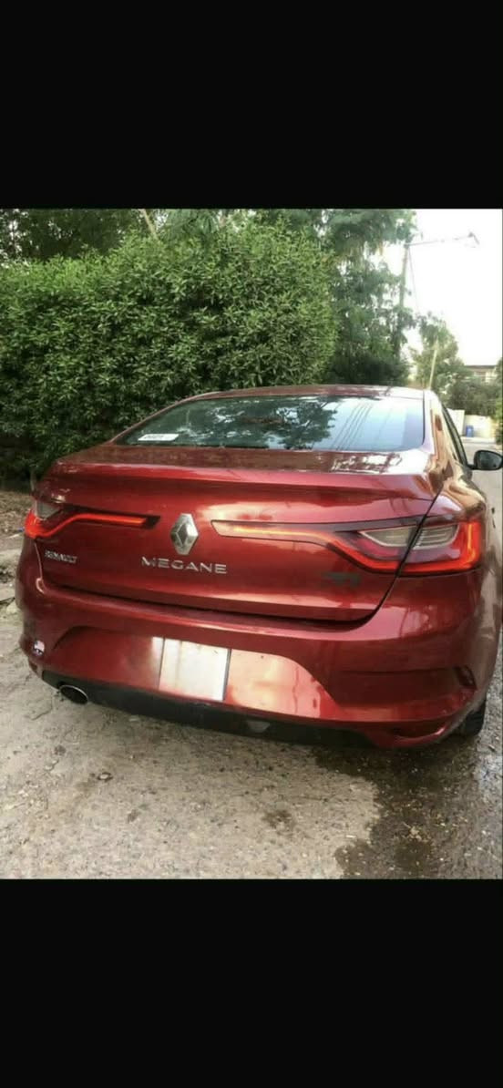 سلام عليكم
رينو ميكان موديل 2019 خليجه سياره جديده مكينه وكير نيسان سنتره بلاد 
مكينه 1.6 تنفس طبيعي بدون تيربو 
رقم بغداد تحويل مباشر 
خليجيه بدون اضرار فقط صبغ جاملغ امامي الايسر بيع نقد او مراوس حسب القناعه 
مكانها العامريه السعر 93 
***********
