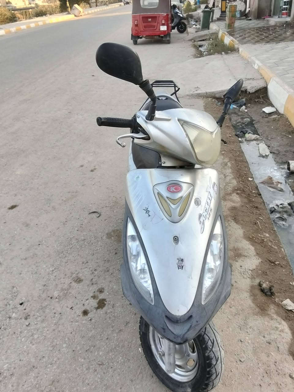 درجه كامكو صارله شهر من منزله ماستخدمه اهوي موديل 2014   '650 وبيه مجال اتصال  ***********
