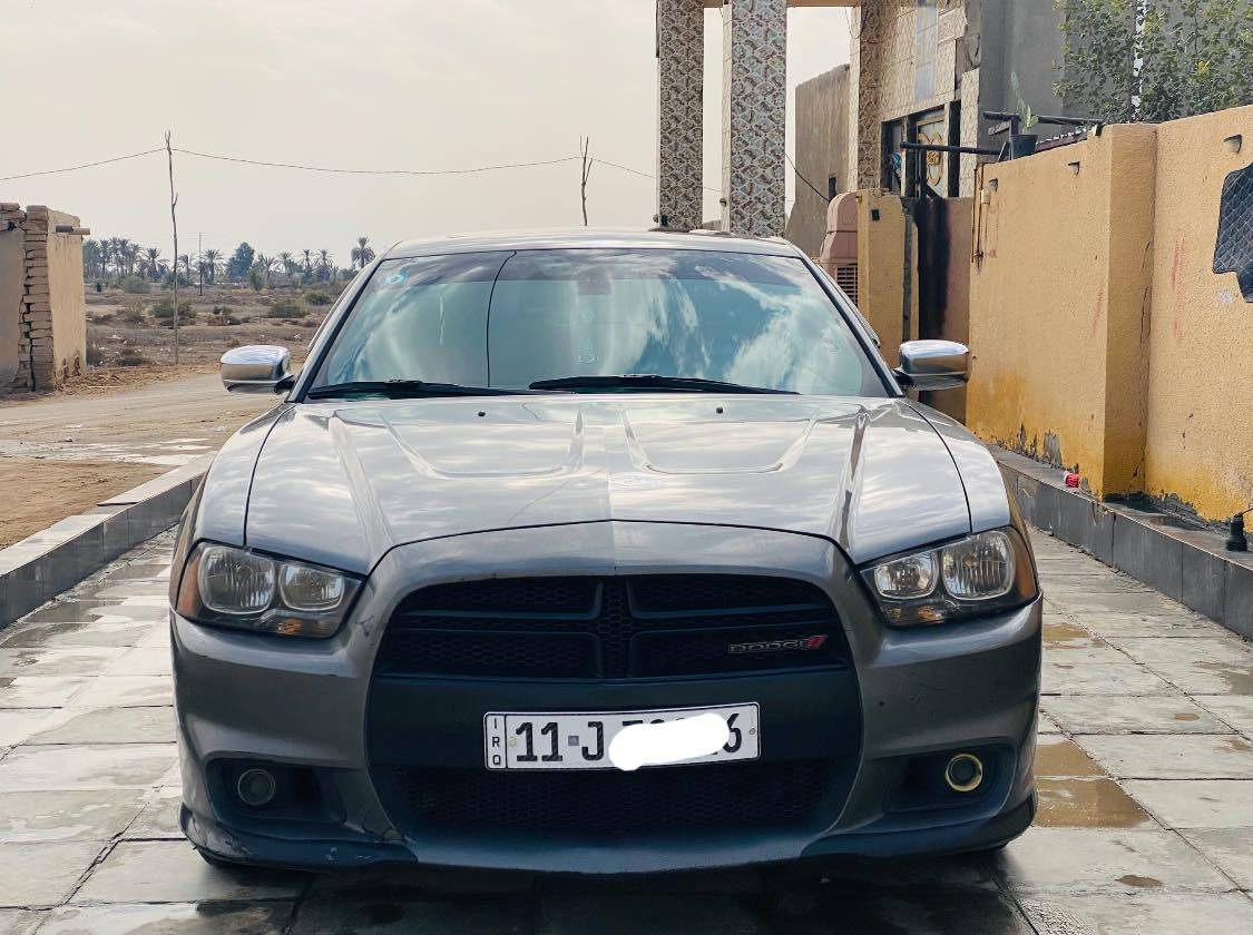 السلام عليكم جارجر 2011 مكفوله من الضربه فقط تقسيم البنيد والجاملغ بدون اي ضربه  فول مواصفات السعر١٤٥ وبيها  مجال رقم بغداد للاستفسار ***********
