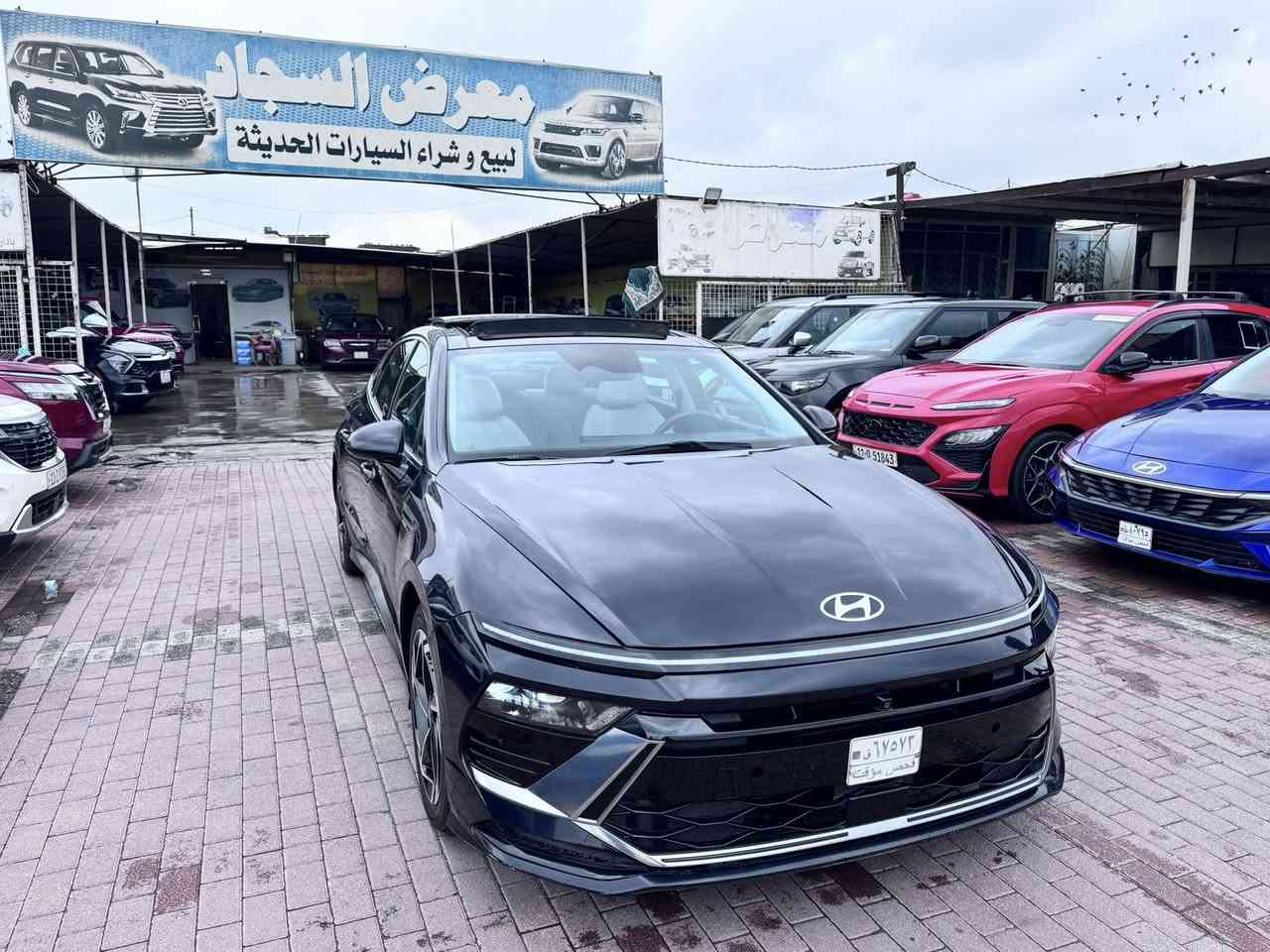 السلام عليكم شباب السعر تفليش  145 🙅🙅
اليوم عندنا هونداي سوناتا 2024 بدون رقم ترقم جميع المحافظات  وارد امريكي حادث صبغ بيه بنيد وجاملغ تبديل جاملغ فقط بدون دواخل وبيه ضبغ بين الباب والجاملغ الخلفي شي قليل  داخل معرض ومزادالسجاد عنوان بغداد الحبيبيه معارض الحبيبيه معرض ومزاد السجاد لتجارة السيارات متواجدين من الساعه التاسعه صباحا لى الساعه السادسه مساء تليفون ***********
