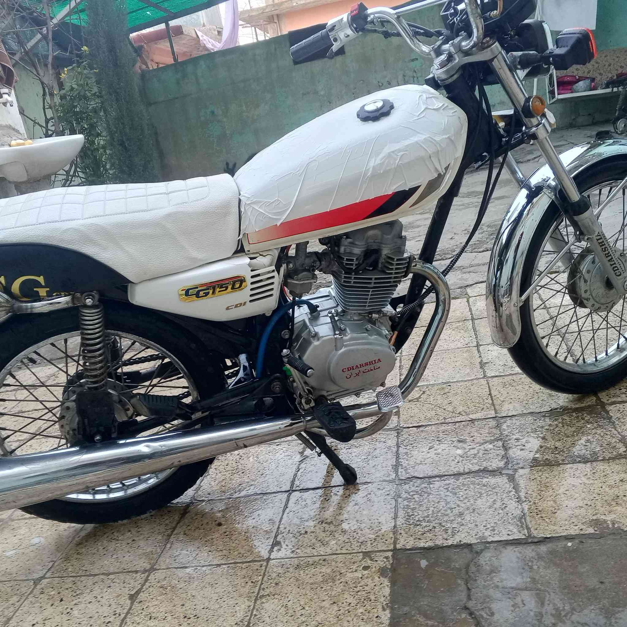 سلم عليكم  ما طور سيجي ارشا 2017ماطور حيل نضيف وكامل مبدل بوش وبستم فقط صوت عالي ماطور حيل نضيف السعر375وبي مجال حك الجيا المكان حي التحرير قرب جامع القصا التواصل عل رقم***********وموجود خاص
