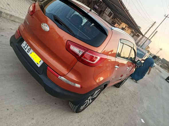 السلام عليكم / سبورتج ٢٠١٤ خليجي لون مشمشي السياره تخم تاير حساس خلفي صدر جديد محرك نضيف جدا بدون اي تبخير تبريد جيد  مري شفط بنوراما مسجل شاشه مري شفط السياره كاميرا خلفية مدوشمه جلد الارضيه والكشنات ماشيه ١٨٢ بيه تبديل بنيد نفس اللون فقط وصبغ جزء من الباب الخلف السائق وخشم الجاملغ الامامي فقط السياره جدا نضيفه السعر 143 وبيه مجال قليل ... او مراوس ب كورلا هايبرد حديث . عنوان السياره بغداد الطارمية *********** بلاد
