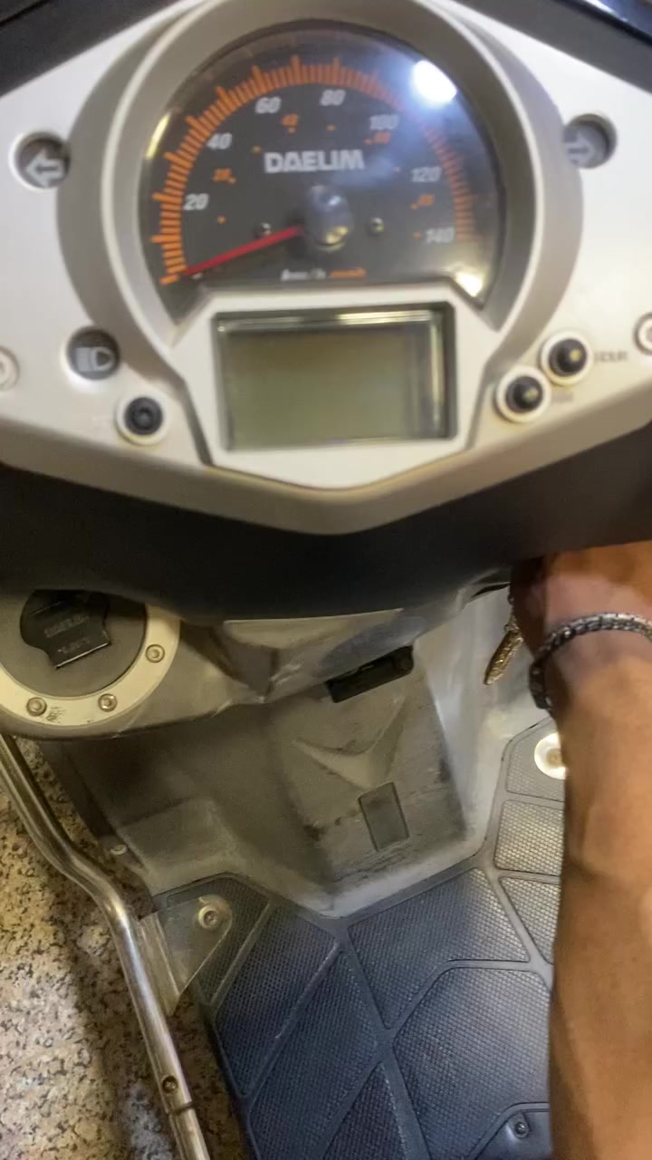 دراجه كوري صار 4اشهر من اجت بحاويه مال اغراض ❤️تفاصيل الدراجه بل فديو مال الشركه  السعر 850


**إذا كنت صاحب هذا الإعلان وتريد حذفه لأي سبب، رجاءا أرسل رسالة إلى الدعم الفني**