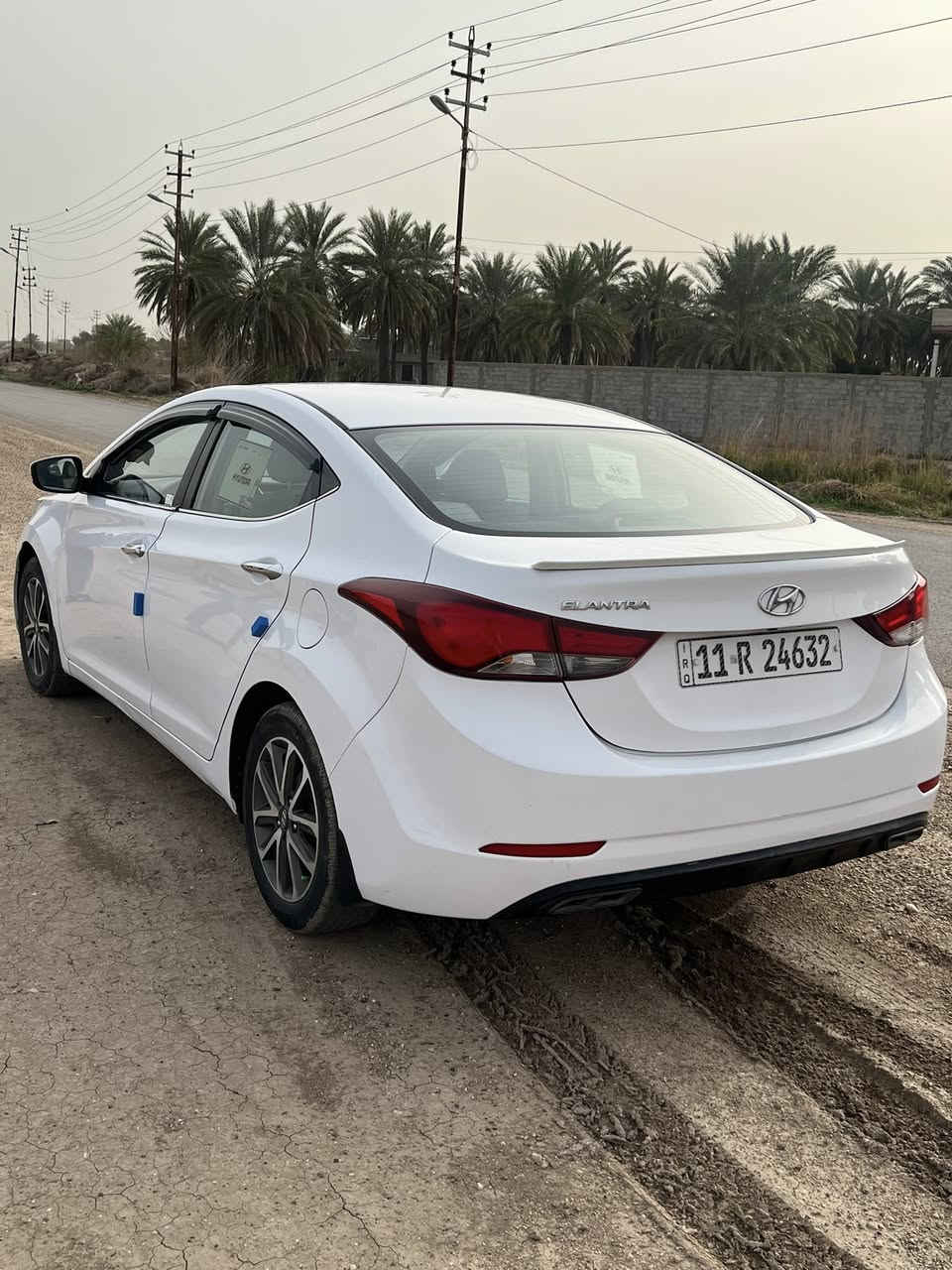 السلام عليكم النتره 2015 مكفوله من الصبغ فقط بارد كما موضح بلسونار سياره جاهزه للأخير محرم كير تخم تاير كله جديد بسامينه تحويل مباشر ثاني يوم السعر 128 وبيها مجال قليل الاستفسار *********** مكاني بغداد المحمودية
