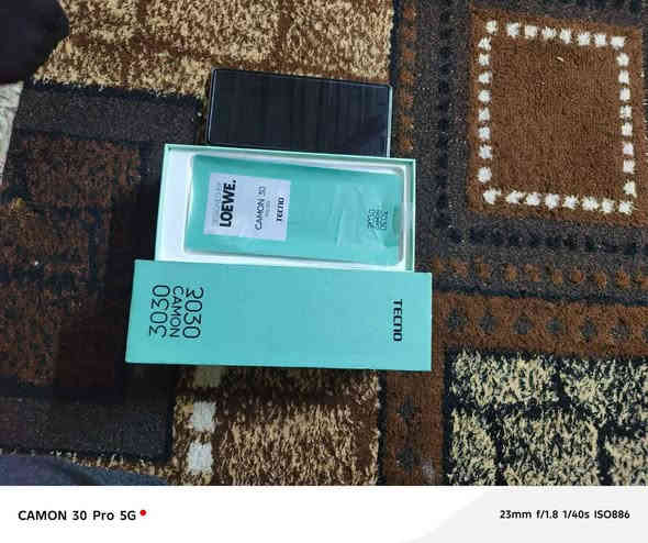 السلام عليكم ورحمة الله وبركاته
تكنو كامون 30 برو 5G
ذاكره 256 
رام 24 
تلفون غني عن التعريف تكدر تشوف كل مواصفاته باليوتيوب 
نضافة فول اخوان غراض كامل كارتون شاحنه كفر 
سعره 260 وبي مجال للطيبين 
مكاني كركوك+طوز خورماتو
للتواصل خاص او الاتصال على الرقم 
*********** 
*********** كركوك
