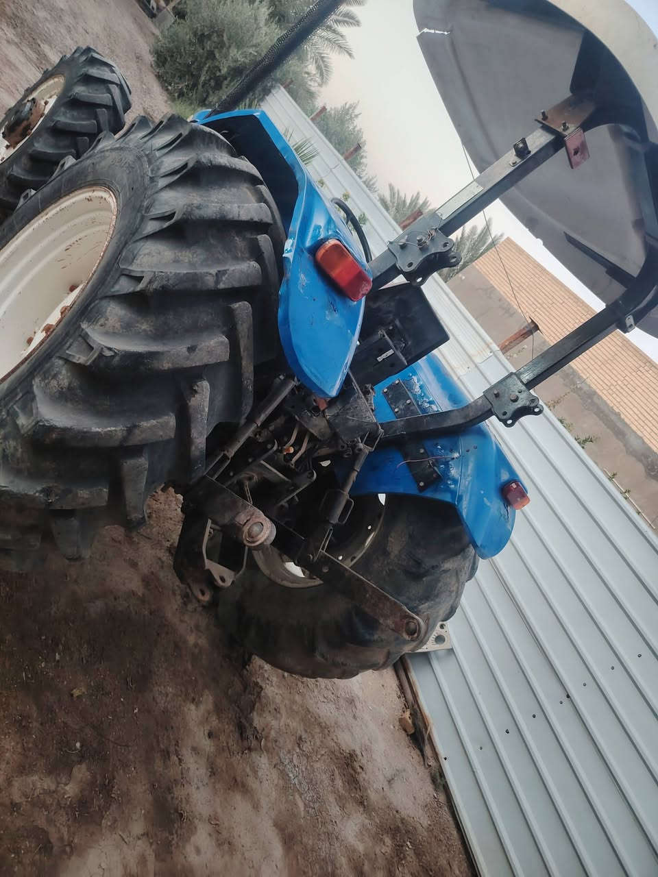 نيوهولند كتاب شركه موديل ١١  مكينه مفتوحه كير اسكسل شركه ***********
