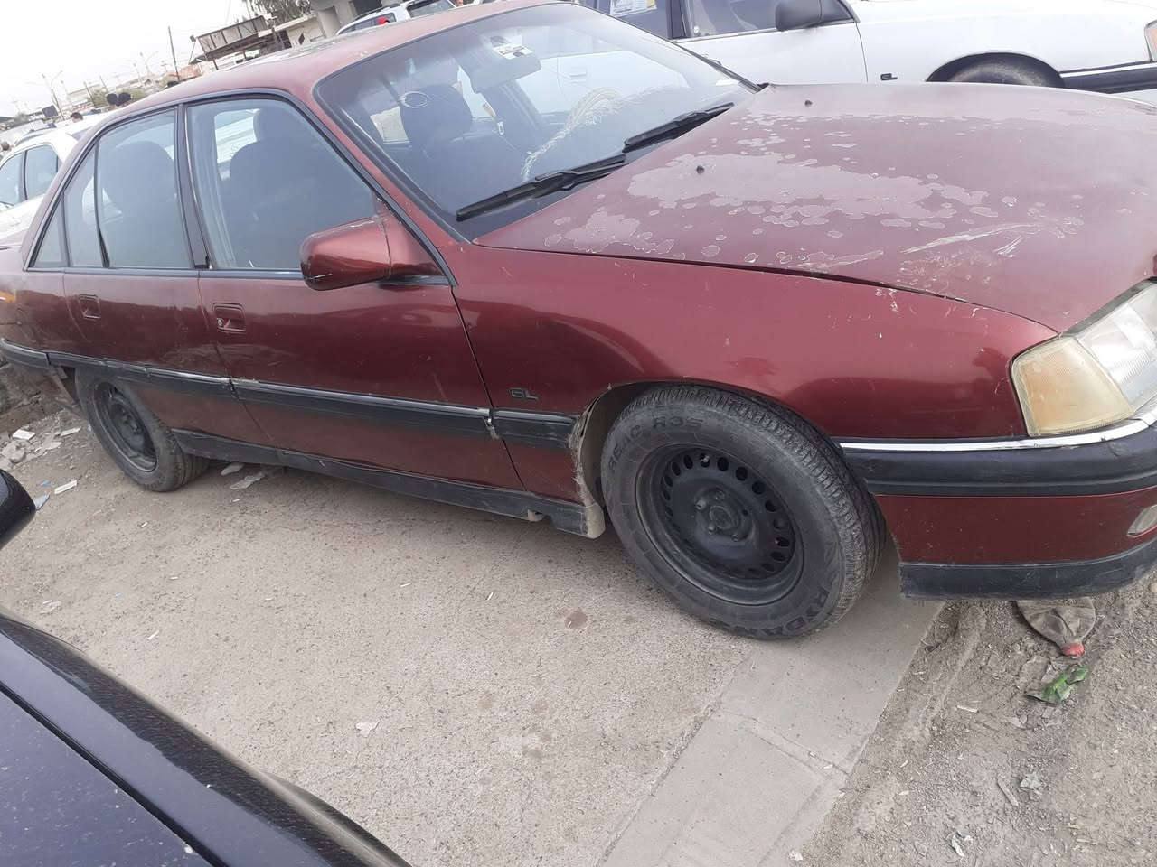 اوبل اومیکا مودیل92 محرک 20 کیر عادی  سبوبغ بیلادی مابی ظرب خیاص  بی دفتر بنزین
سعر 30مجال
عنوان کرکوک
***********
