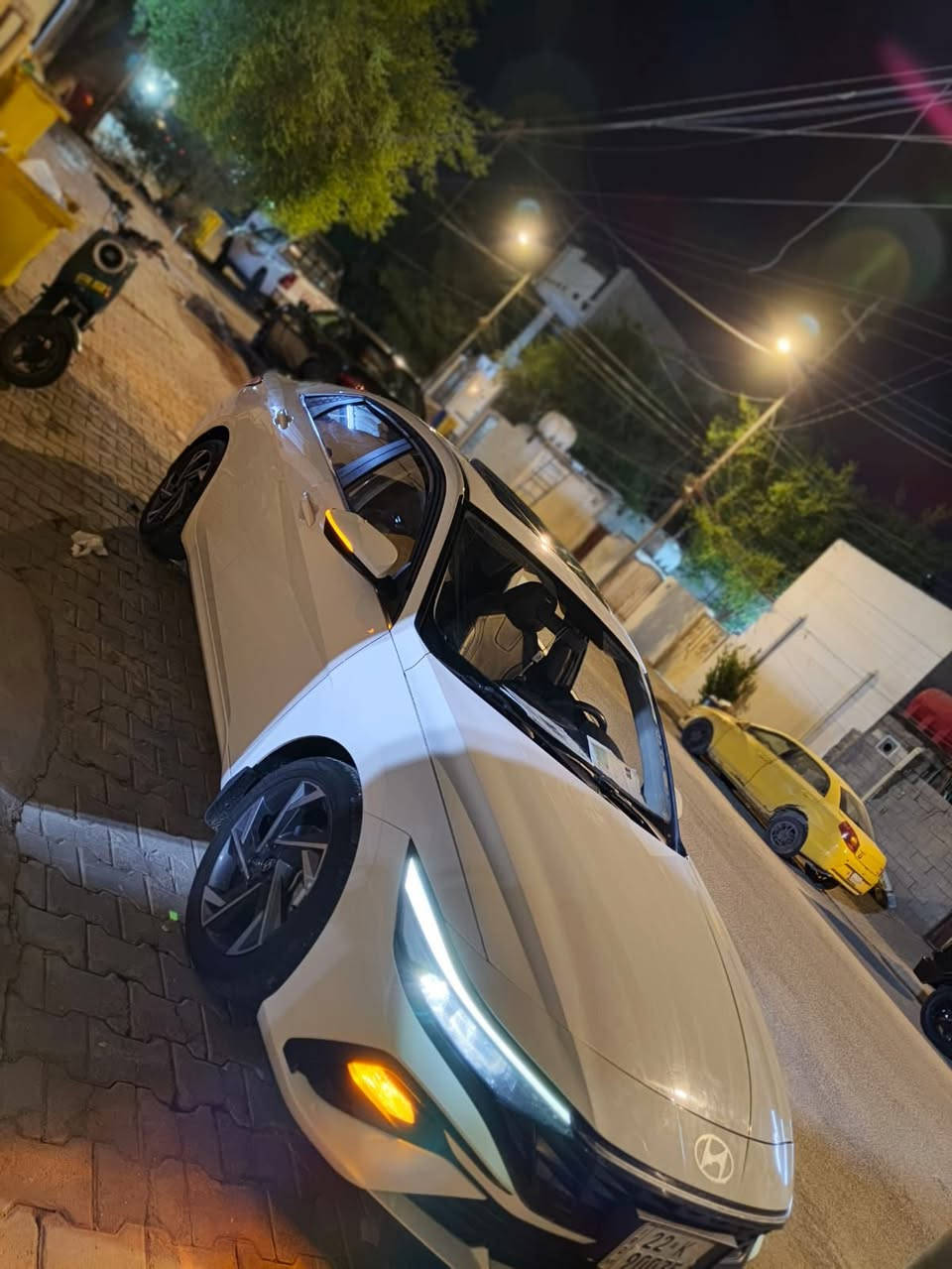 السلام عليكم الإنتره موديل 24 كفاله امراوس سياره 7راكب العنوان البصره الجزيرة 
رقم تليفون ***********
السياره زيرو ماشيه 30الف تحكم ستيرن حساسات امامي وخلفي كامره دواره 
تبريد تدفئه
امراوس 7راكب اخوان مكلف بالنشر صاحب السيارة رقمه موجود عندا واتس ساب
