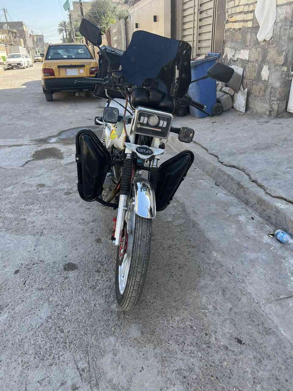 للبيع سونك موديل ٢٥ الدراجة كفاله مكينتهة ممفتوحة الدراجة بعدهة بحاله الوكاله اوراقهة كامله سعر ٩٥٠ اوبيهة مجال مكاني بياع ***********
