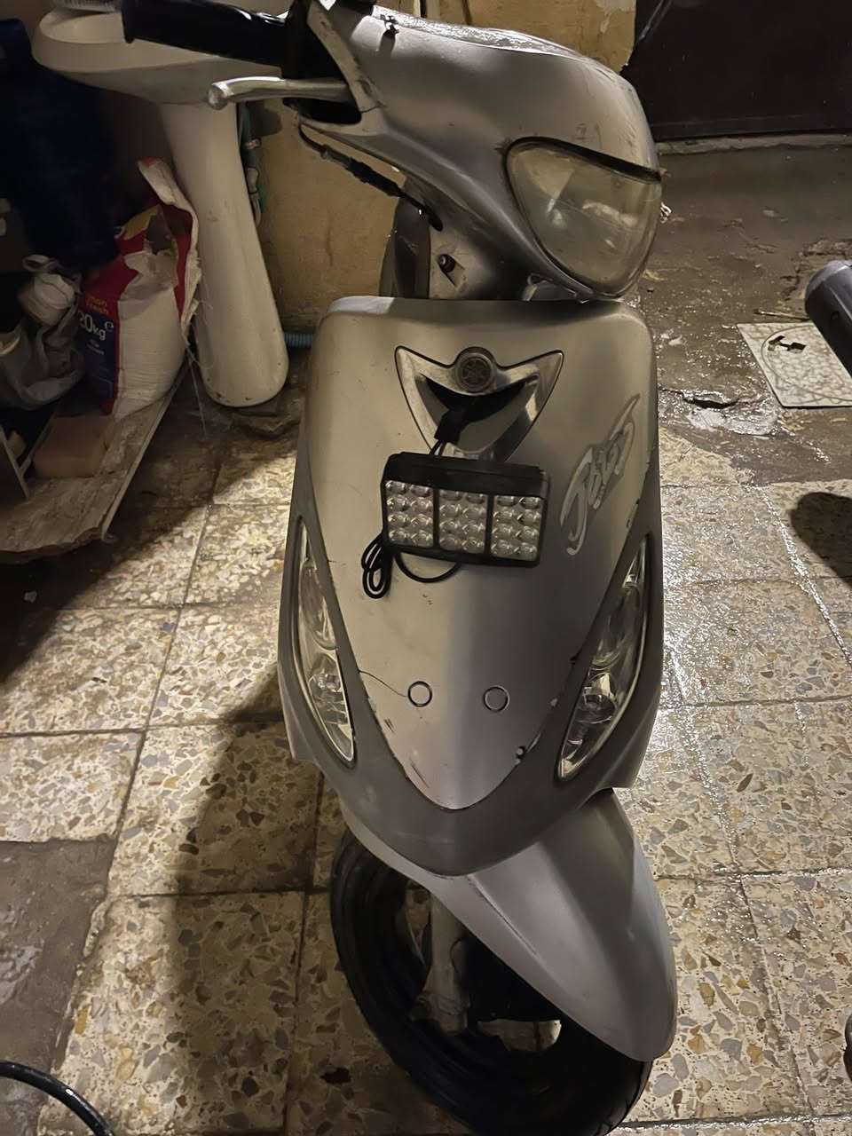 السلام عليكم ماكس منغولي ختم واحد من الطول للطول تايرات جدد. نقصها فقط باتري. سعرها 400 مكانها الكاضمية. مكينتها الله شاهد تخبل.


**إذا كنت صاحب هذا الإعلان وتريد حذفه لأي سبب، رجاءا أرسل رسالة إلى الدعم الفني**