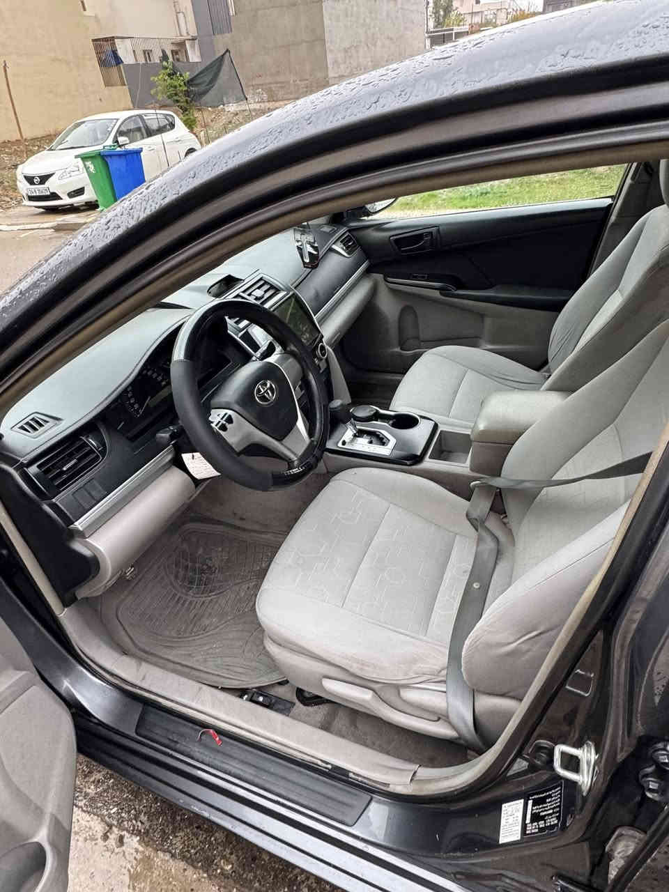 كامري 2014 سياره خليجي بيه ثلث قطع صبغ سياره بسمي رقم سنًويه جديد سياره جاهزه. بدون مصرف كلو جديد سعر120او مجال  مجال ***********رقم الهاتف
